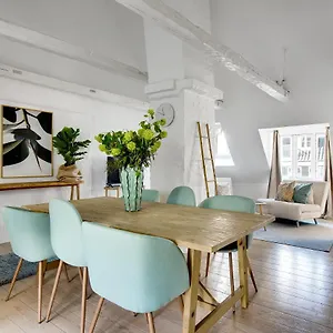  Apartment Sanders Main - Endearing Two-bedroom Duplex With A Balcony Next To Magical Nyhavn